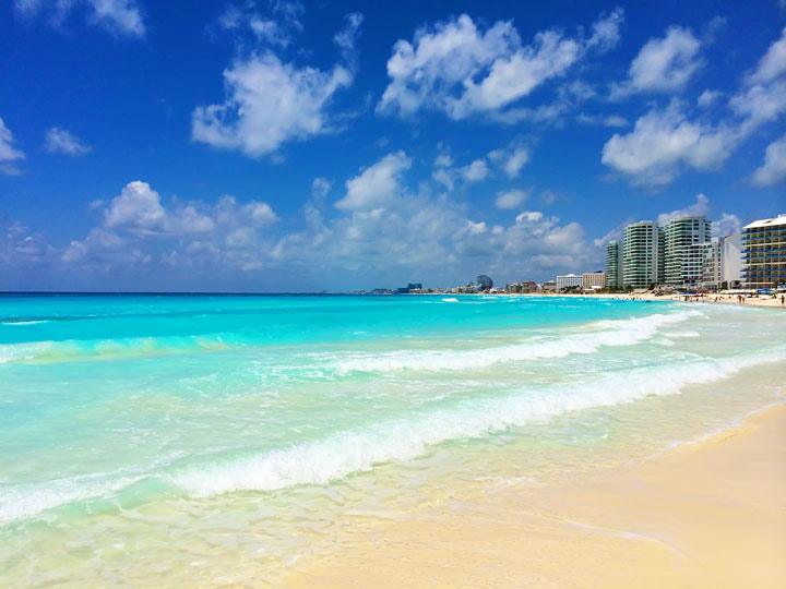 beaches in cancun